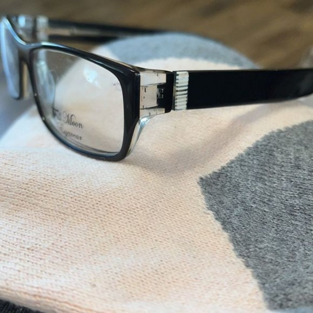 Full Moon eyewear frames. - Picture 2 of 3